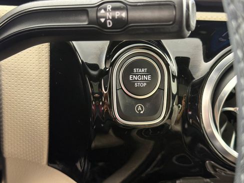Used 2023 Mercedes-Benz CLA 250 image 20