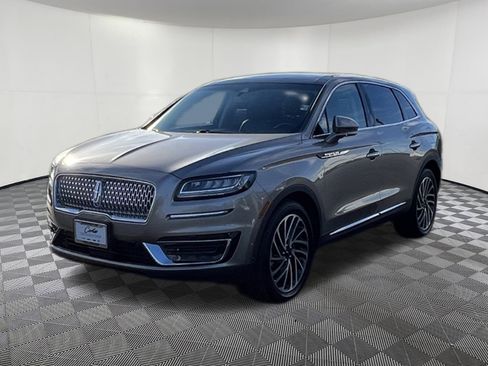 Used 2019 Lincoln Nautilus Reserve image 3