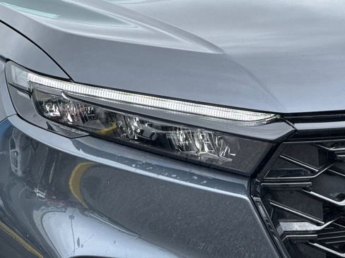 Used 2025 Honda CR-V Sport Touring image 10