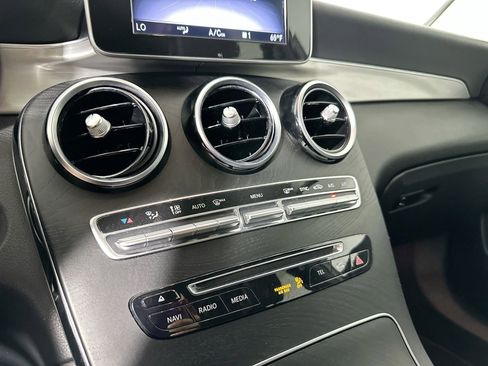 Used 2019 Mercedes-Benz GLC 300 GLC 300 image 13