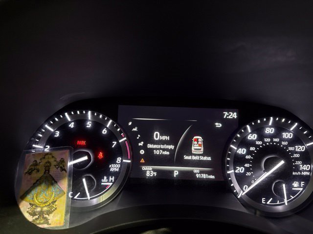 Used 2020 Toyota Highlander XLE FWD image 10