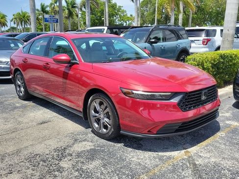 Used 2023 Honda Accord EX image 2