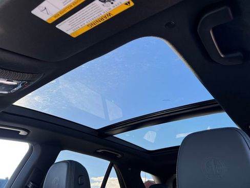 New 2025 Mercedes-Benz GLE 53 AMG 4MATIC image 6