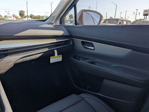 New 2026 Nissan Murano SL image 16