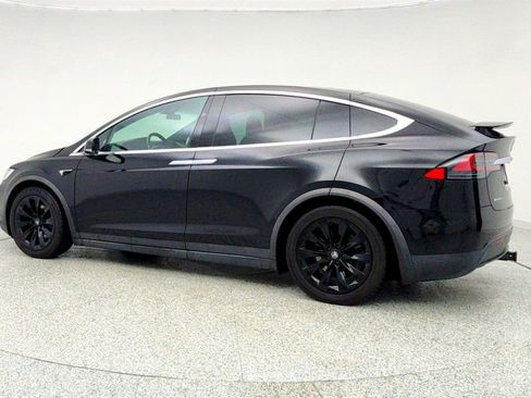 Used 2018 Tesla Model X 100D image 7