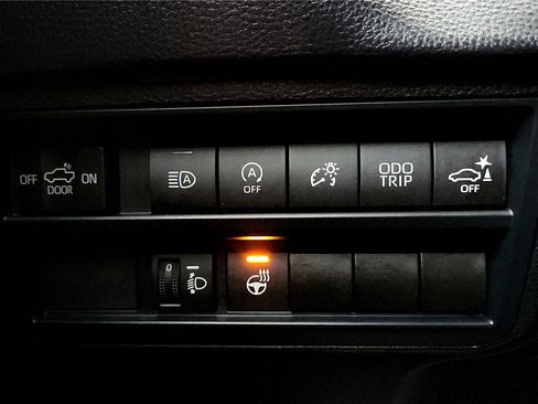 Used 2025 Toyota Tundra SR5 image 42