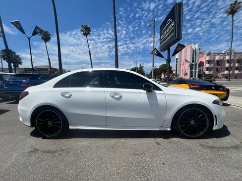 Used 2021 Mercedes-Benz A 220 image 4