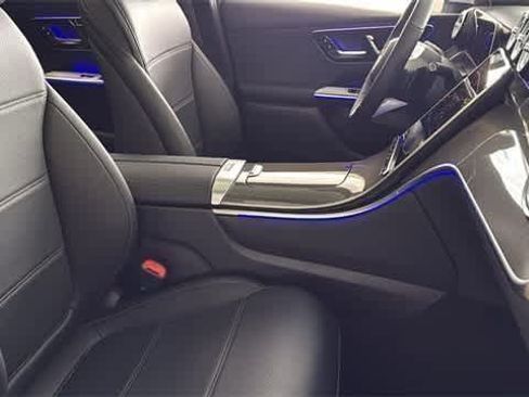 Certified 2025 Mercedes-Benz GLC 300 GLC 300 image 46