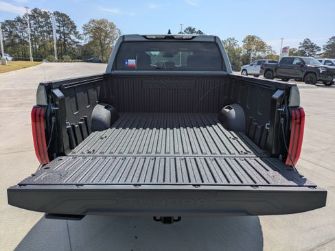 New 2026 Toyota Tundra SR5 image 7