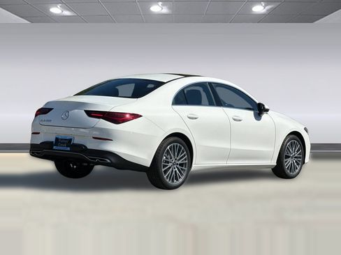 New 2026 Mercedes-Benz CLA 250 image 9