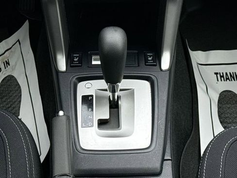 Used 2018 Subaru Forester 2.5i Premium image 32