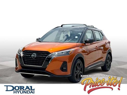 Used 2024 Nissan Kicks SR w/ Interior Electronics Package FWD image 1