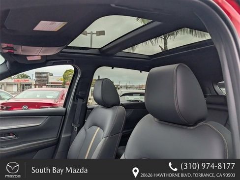 Used 2025 MAZDA CX-70 Plug-In Hybrid w/ Premium Plus image 25