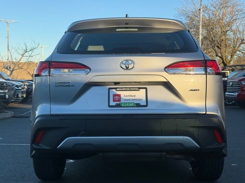 Certified 2025 Toyota Corolla Cross L image 4
