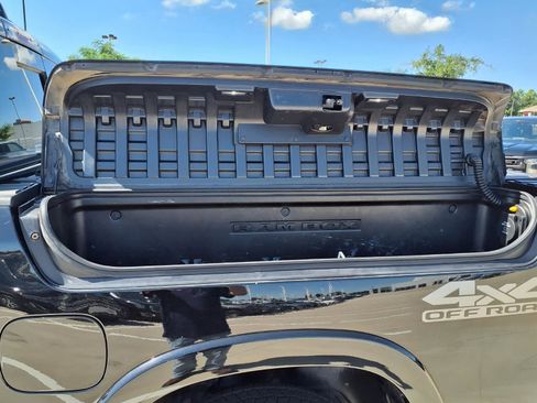 Used 2020 RAM 1500 Limited AWD/4WD image 9