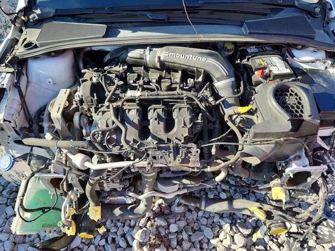 Used 2017 Ford Focus RS AWD/4WD image 68