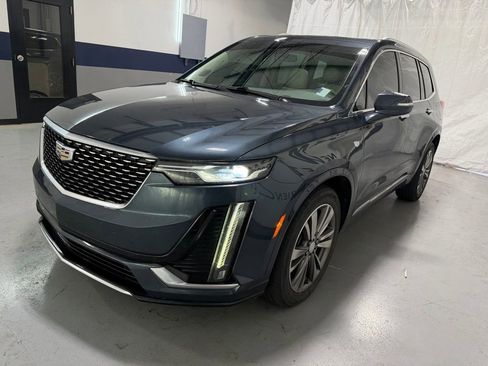 Used 2021 Cadillac XT6 Premium Luxury FWD image 22
