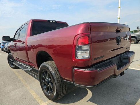 Used 2022 RAM 2500 Big Horn w/ Night Edition AWD/4WD image 4