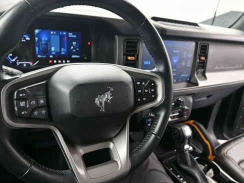 Used 2024 Ford Bronco Badlands image 13