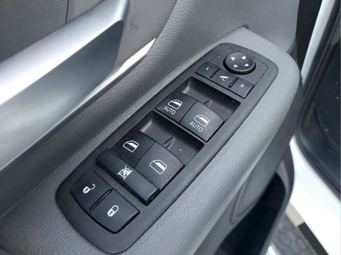 Used 2022 RAM 1500 Big Horn image 18