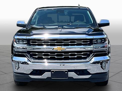 Used 2018 Chevrolet Silverado 1500 LTZ w/ Sport Package AWD/4WD image 4