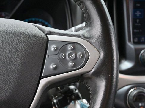 Used 2019 Chevrolet Colorado ZR2 w/ Colorado ZR2 Bison Edition image 16