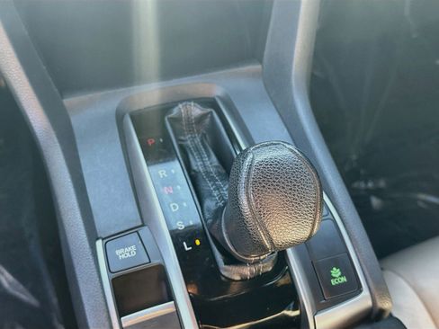 Used 2019 Honda Civic EX image 23