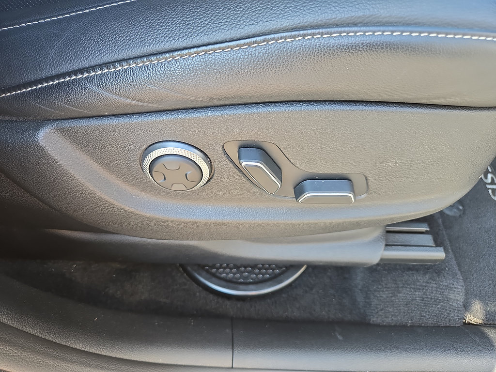 Used 2024 Genesis GV80 2.5T AWD/4WD image 41