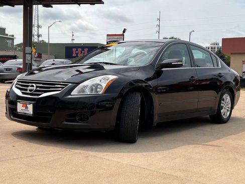 Used 2012 Nissan Altima 2.5 S w/ Convenience Pkg image 1