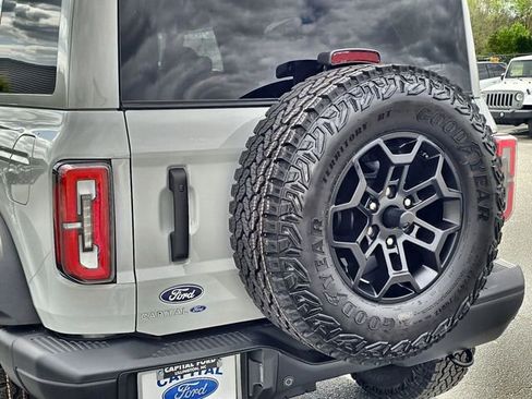 New 2026 Ford Bronco Badlands AWD/4WD image 14