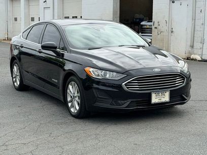 Used 2019 Ford Fusion SE