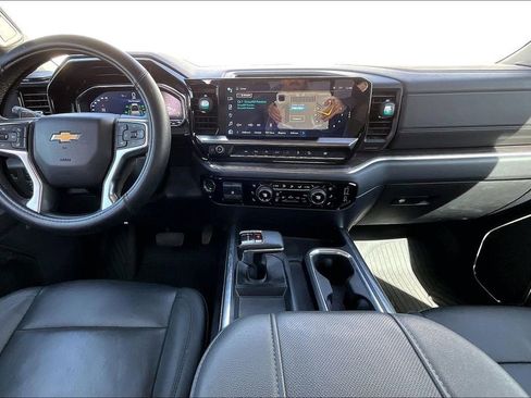 Used 2023 Chevrolet Silverado 1500 LTZ image 18