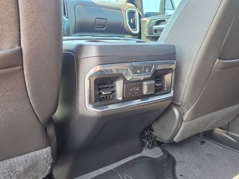 Used 2023 GMC Sierra 2500 AT4 w/ AT4 Premium Plus Package AWD/4WD image 39