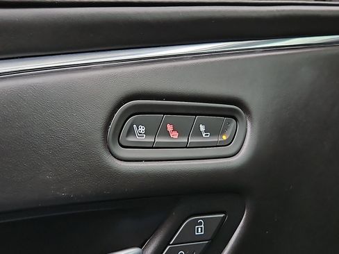 Certified 2024 Cadillac Escalade Sport Platinum w/ LPO, ONYX Package image 28