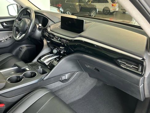 Used 2023 Acura MDX SH-AWD w/ Technology Package image 24