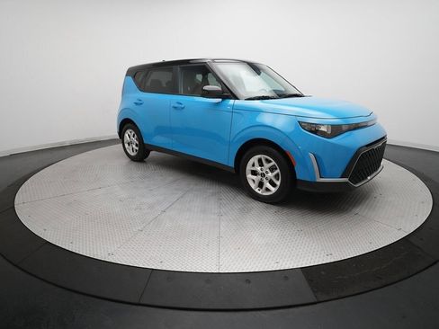 Used 2024 Kia Soul S image 13