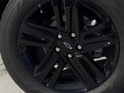 New 2026 Chevrolet Trax ACTIV w/ Sunroof Package image 9