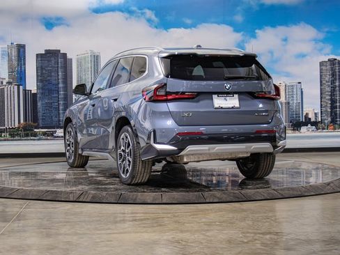 Certified 2024 BMW X1 xDrive28i w/ Premium Package image 9