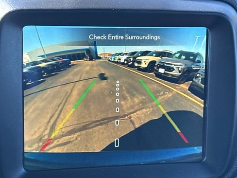 Used 2021 Jeep Renegade Latitude AWD/4WD image 19