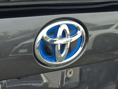 Used 2016 Toyota Prius Four image 26