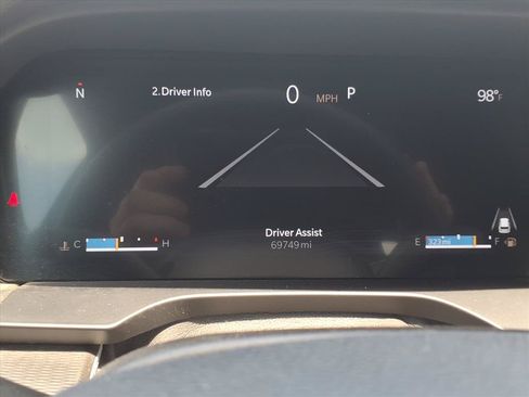 Used 2024 Jeep Grand Cherokee Altitude RWD image 19