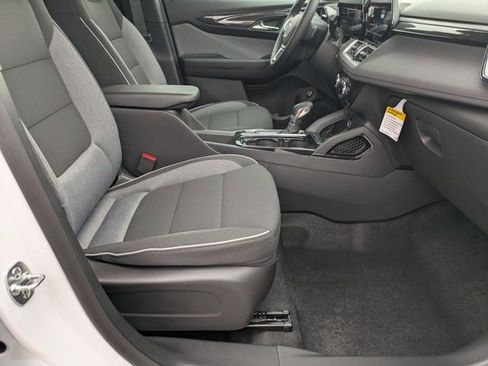 New 2026 Chevrolet TrailBlazer LT w/ Convenience Package image 36