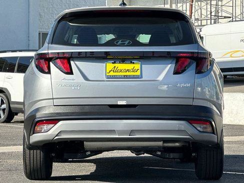 Used 2026 Hyundai Tucson Blue SE AWD/4WD image 5