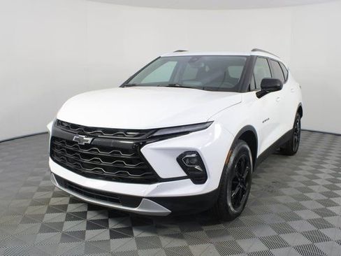 Used 2024 Chevrolet Blazer LT w/ Convenience Package image 22