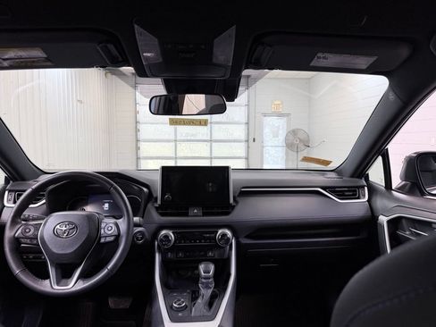 Used 2024 Toyota RAV4 SE w/ Weather Package AWD/4WD image 27