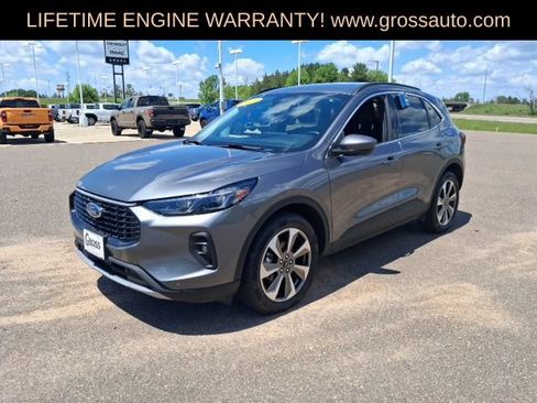 Used 2024 Ford Escape Platinum AWD/4WD image 4