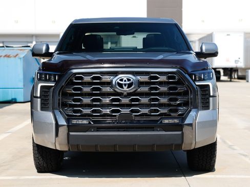 Used 2024 Toyota Tundra Platinum AWD/4WD image 23