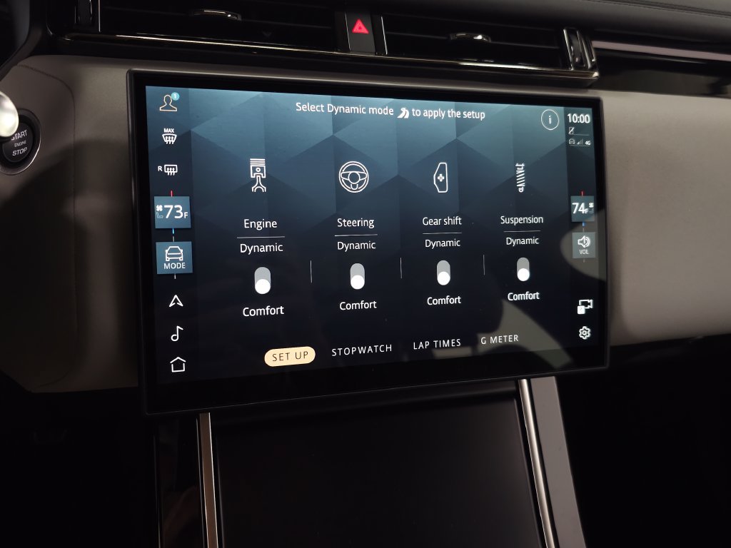 Certified 2026 Land Rover Range Rover Velar Dynamic SE AWD/4WD image 31