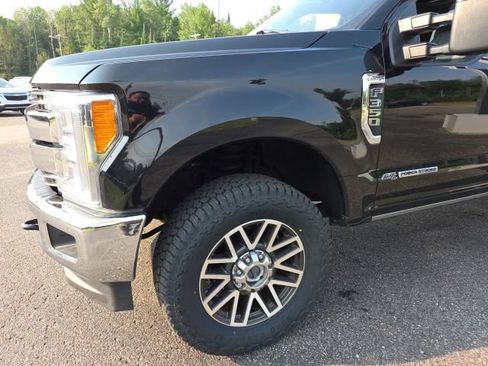 Used 2018 Ford F350 Lariat w/ Lariat Ultimate Package AWD/4WD image 17