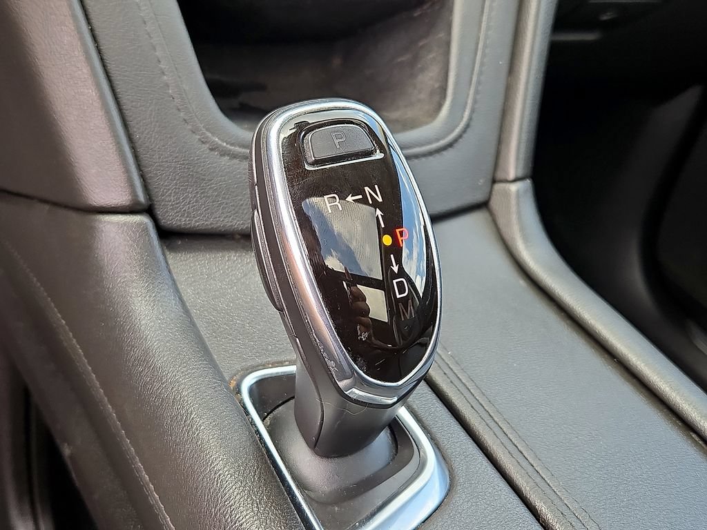 Used 2019 Cadillac XT5 Luxury AWD/4WD image 16